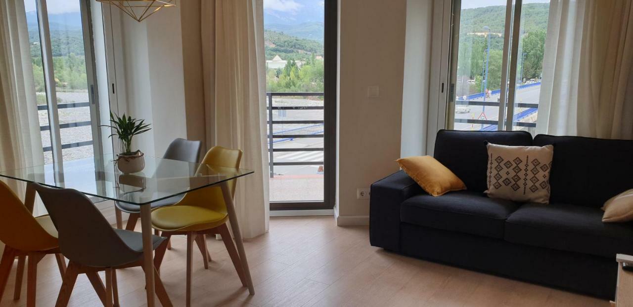 Apartamento Vive Ainsa Exterior photo